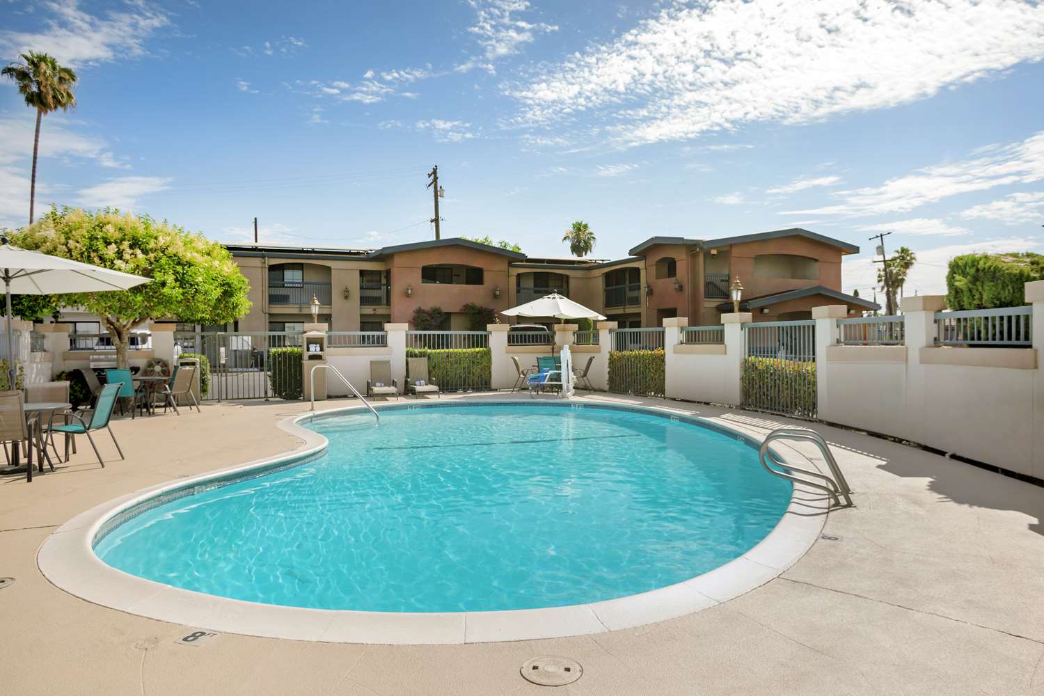Best Western Inn Merced 41/43