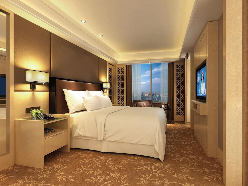 Quanzhou C&D Hotel 10/72