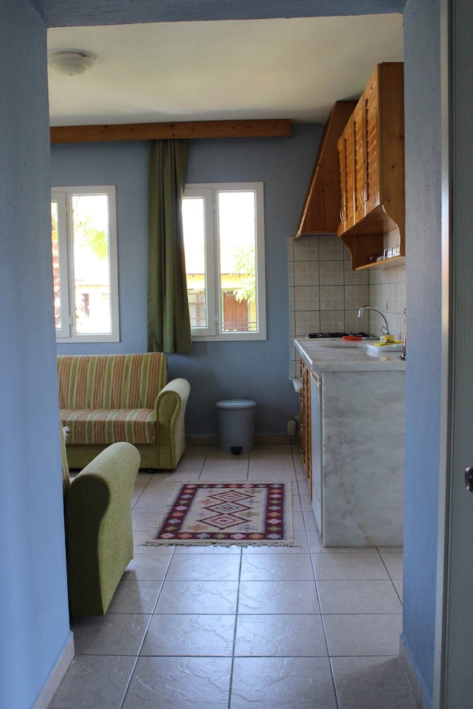 Adilan Villas and Apartments 24/50
