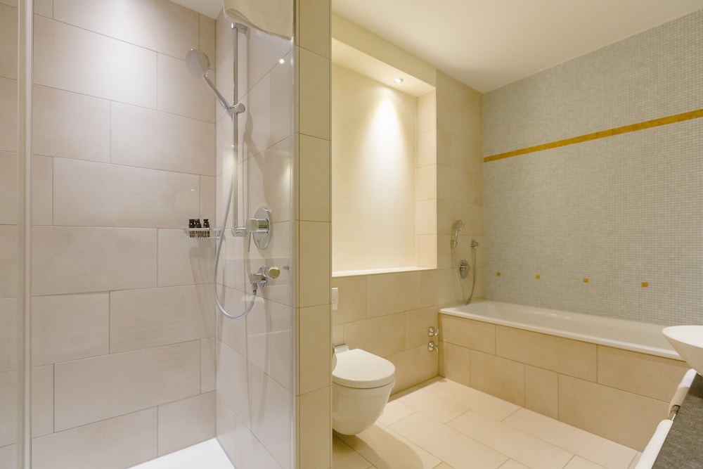 Aqua Aurelia Suitenhotel 69/69