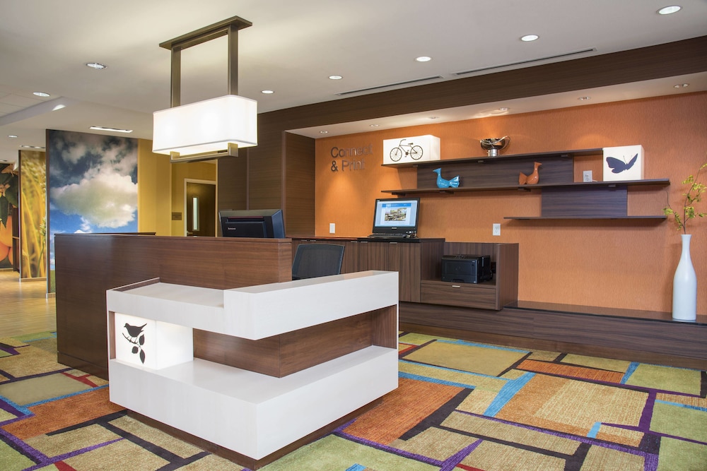 Fairfield Inn Suites Fredericksburg 9/41