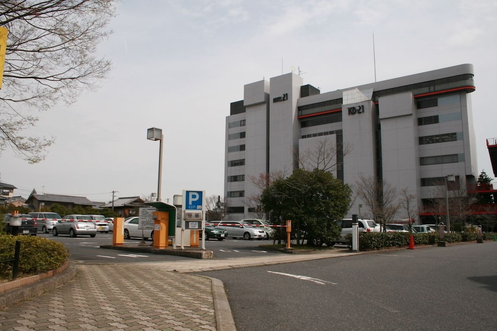 Hotel 21 53/57