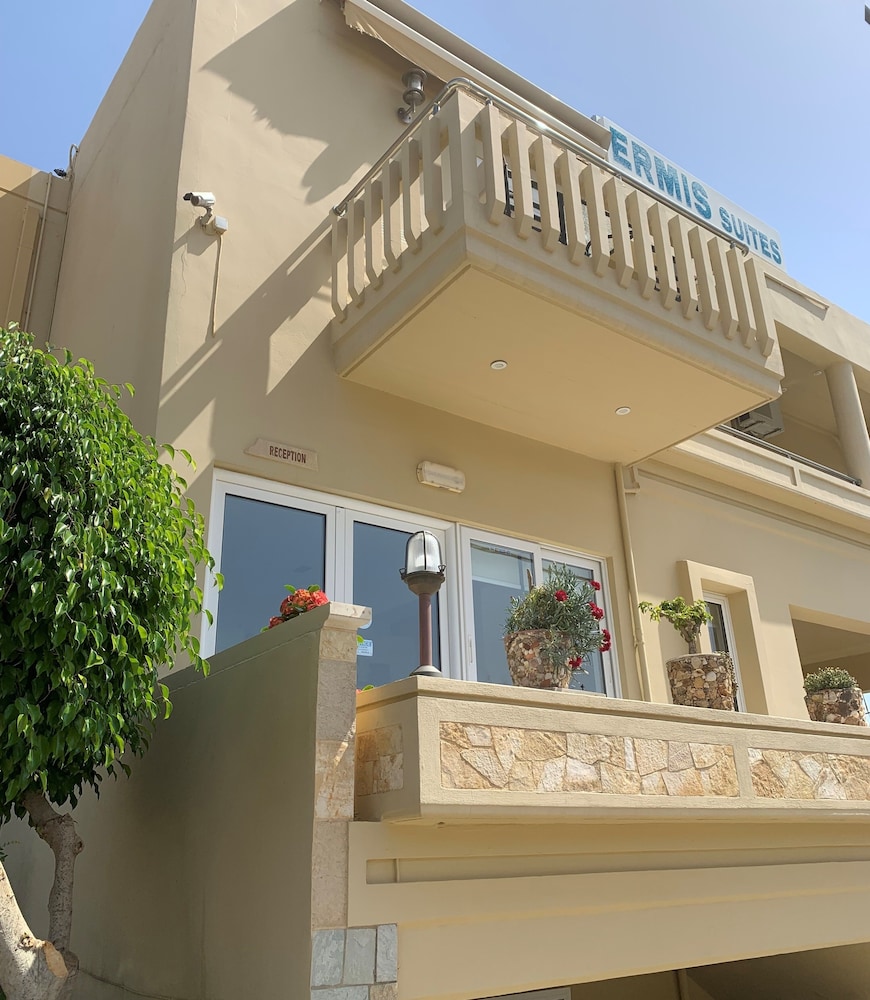 Ermis Suites 4/51