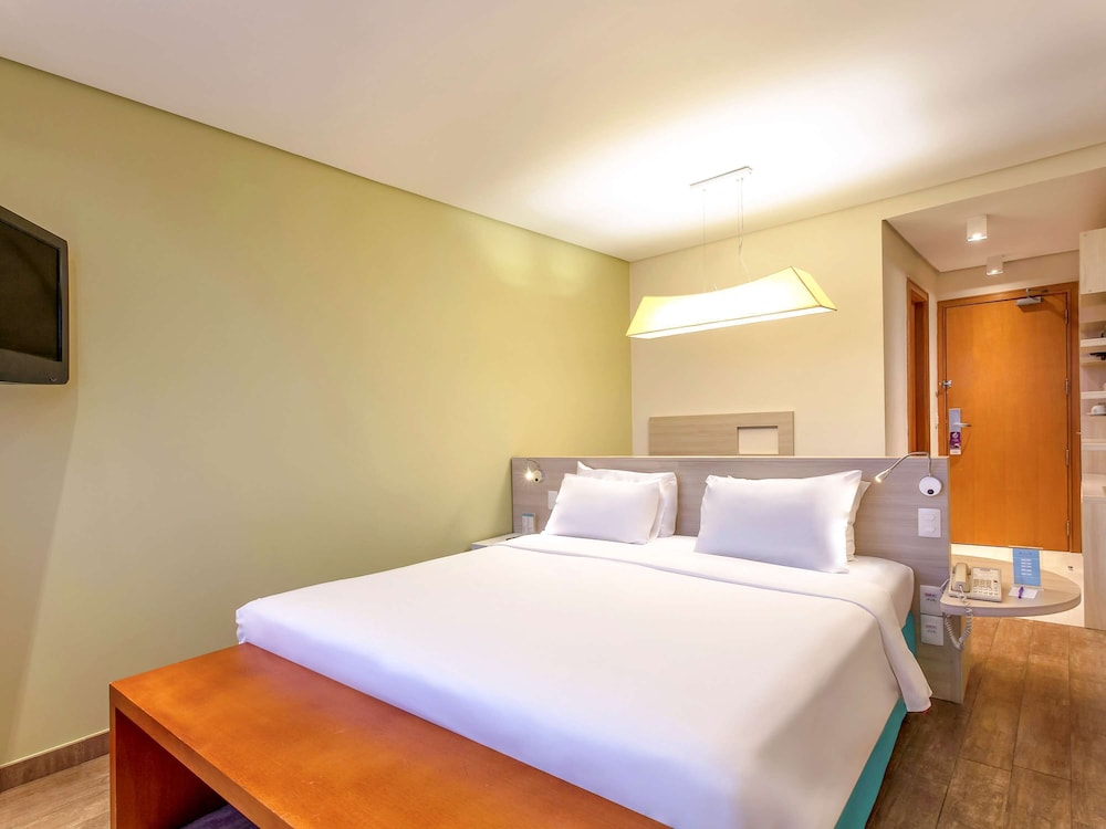 Mercure Salvador Rio Vermelho Hotel 19/75