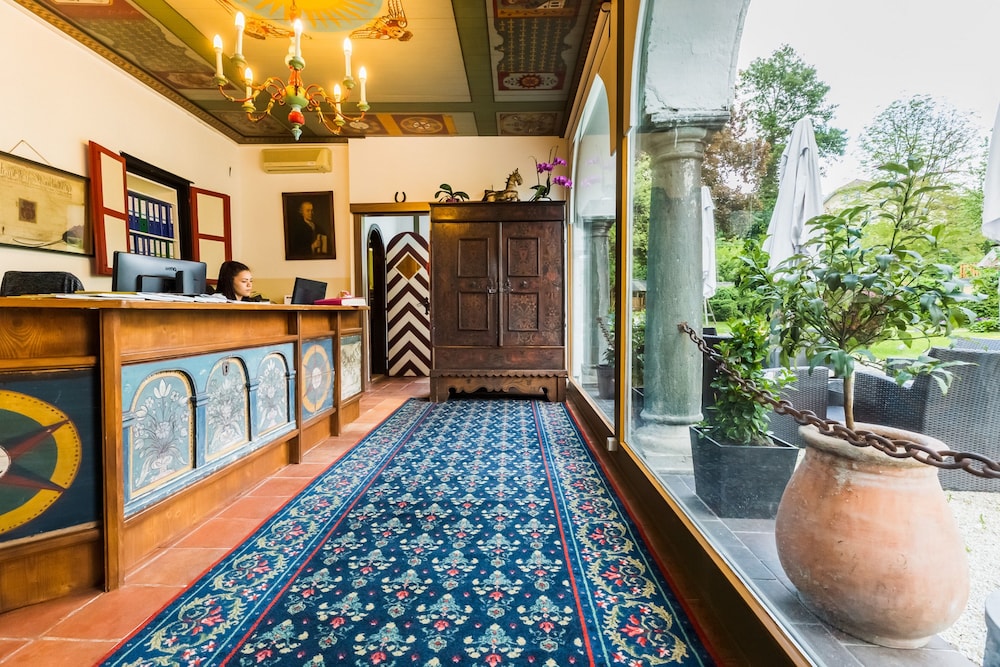 Hotel Schloss Leonstain 9/50