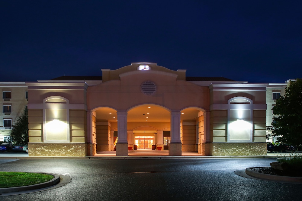 The Inn at Charles Town 5/49