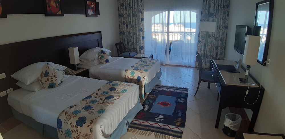 Concorde Moreen Beach Resort & Spa - All Inclusive 13/50