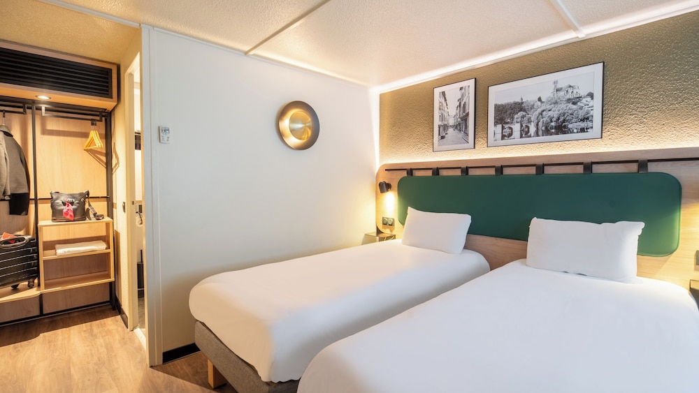 Campanile Clermont Ferrand Le Brezet 23/66