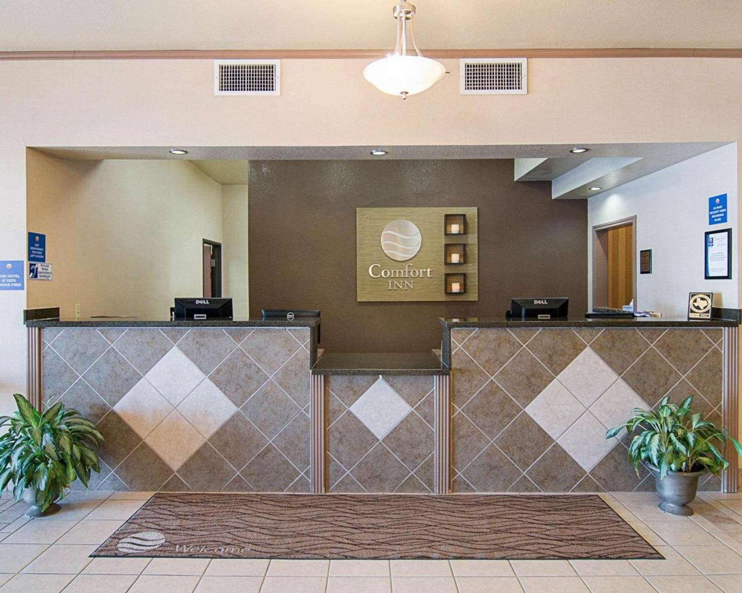 Comfort Inn I-20 Midland Stanton 7/26