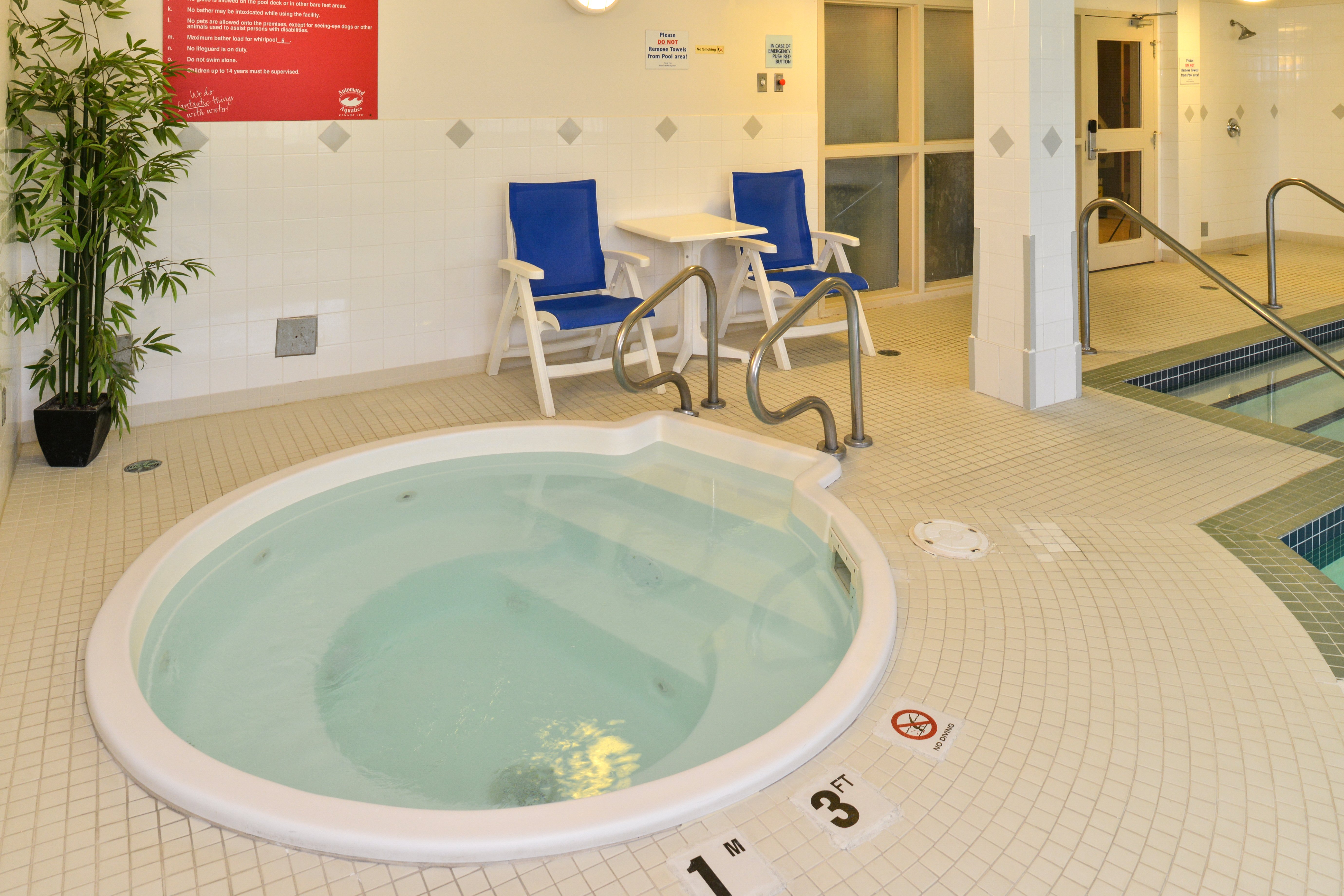 Holiday Inn Express And Suites Edmonton North 58/75