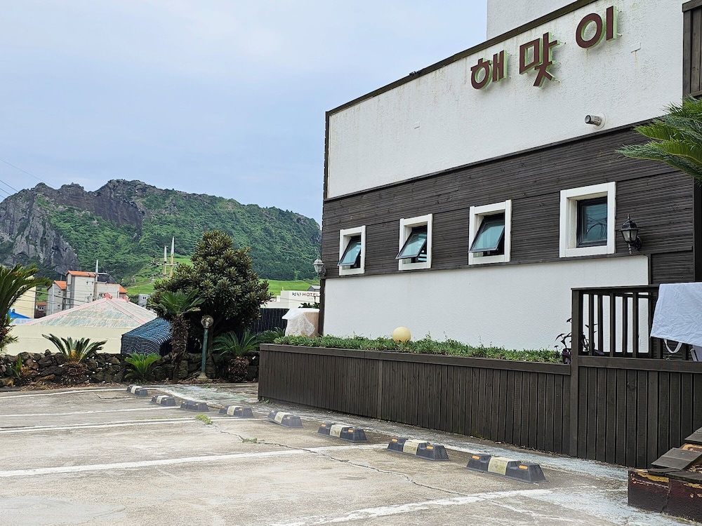 Seongsan Sunrise Pension photo4