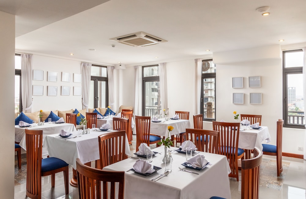 Jaya Suites Hotel 44/59