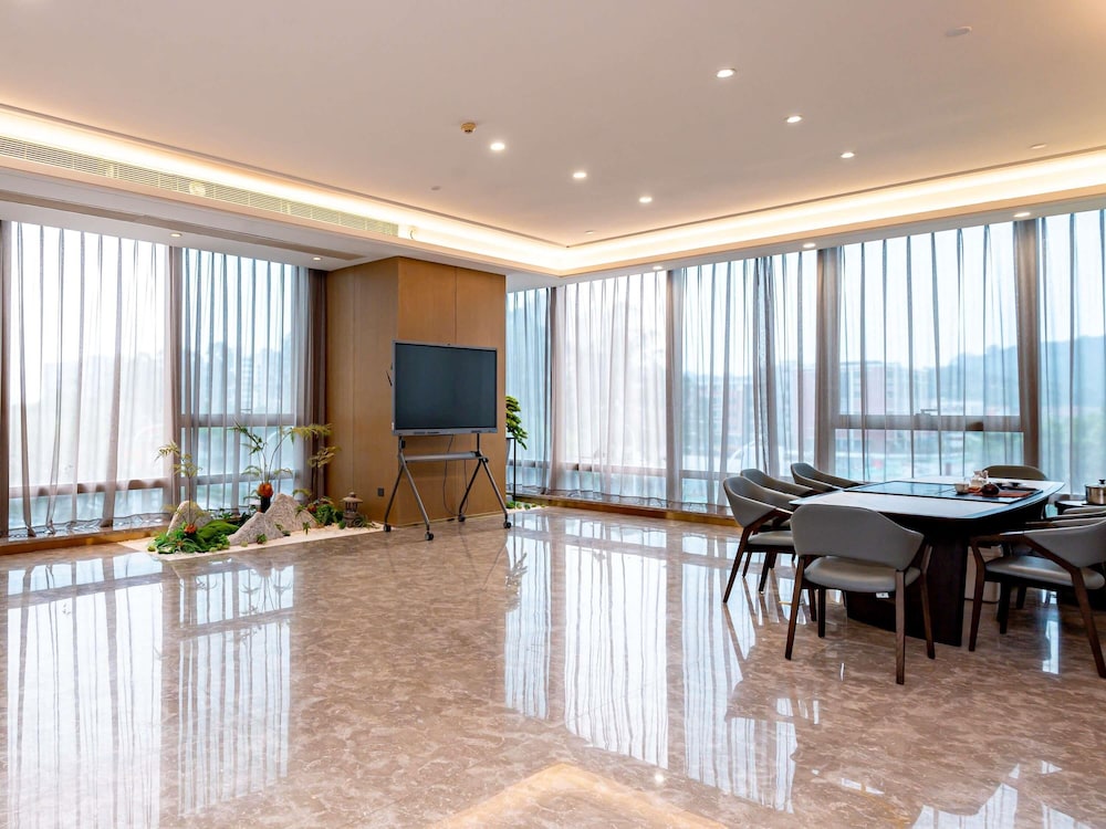 Mercure Guangzhou Nansha 31/50