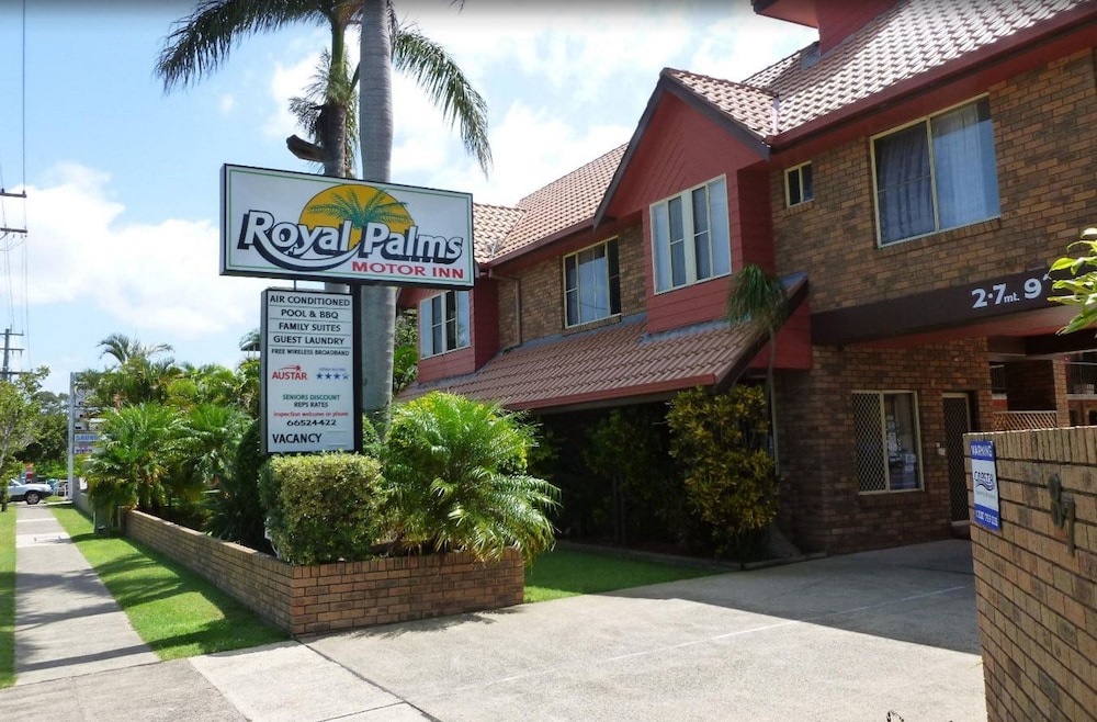 ROYAL PALMS MOTOR INN 4/76