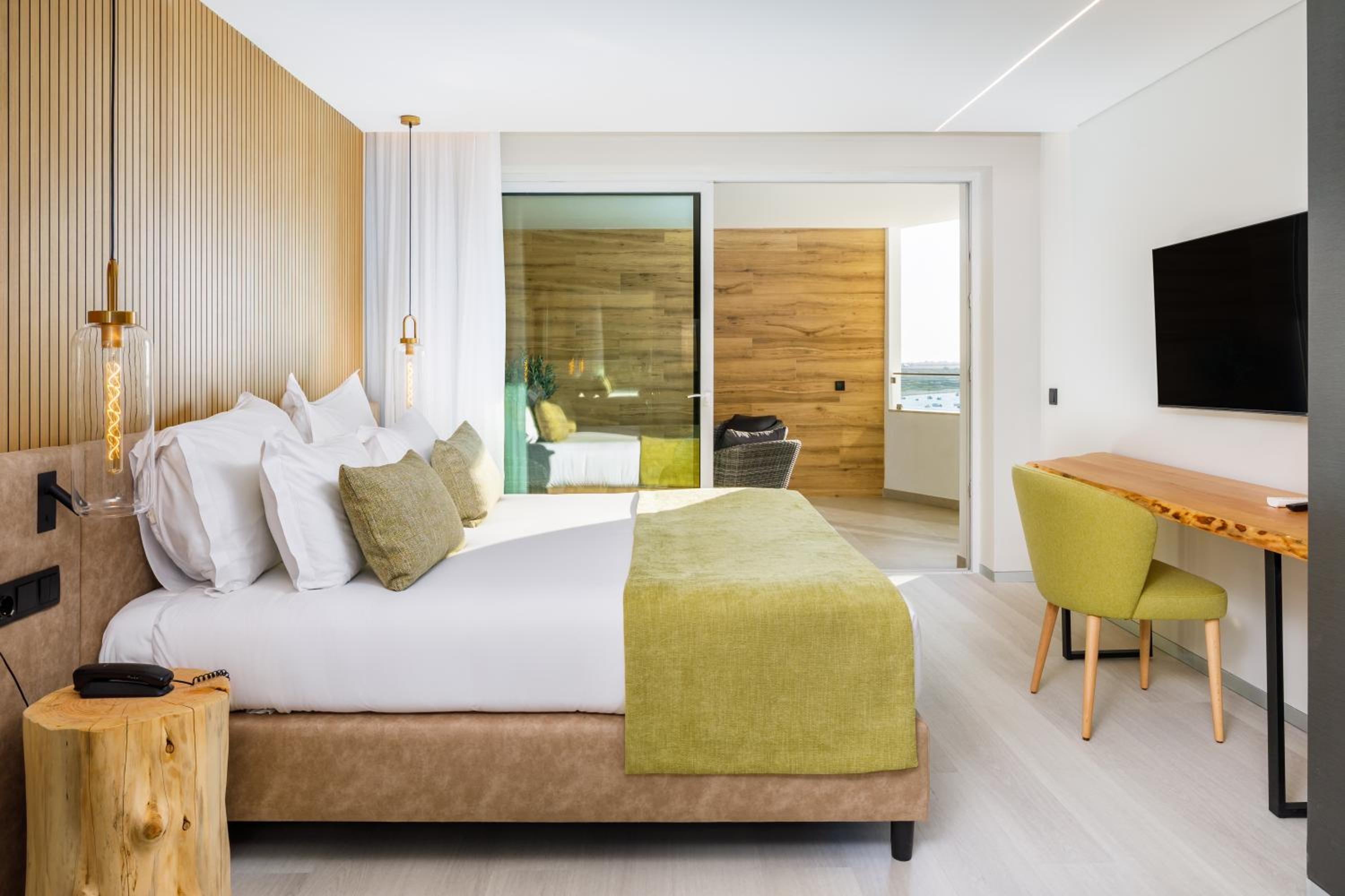 2 Bedrooms, Deluxe, Suite