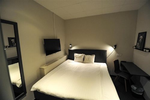 Double room No Window
