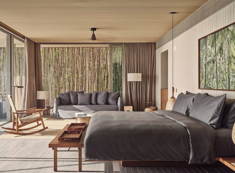 Beach Pool, Villa, King Bed