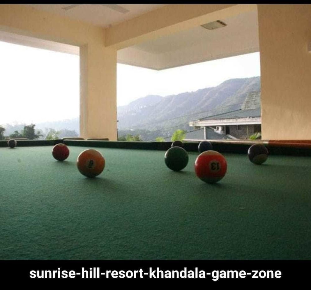 Sunrise Hill Resort 38/42