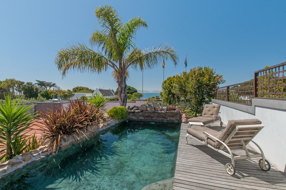 Whale Away Guest House 22/50
