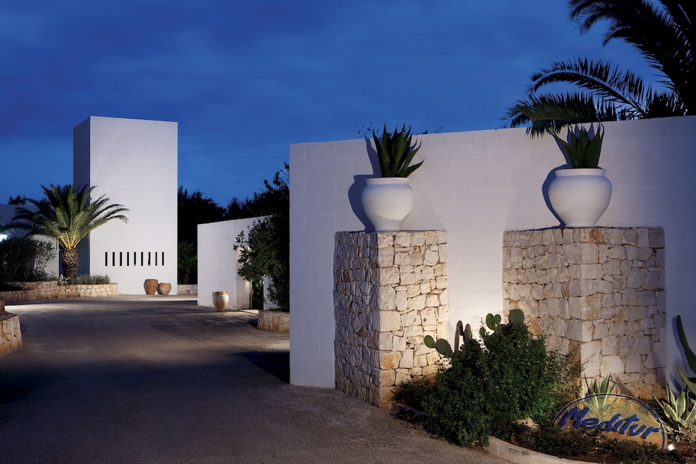 Nicolaus Club Meditur Village 43/50