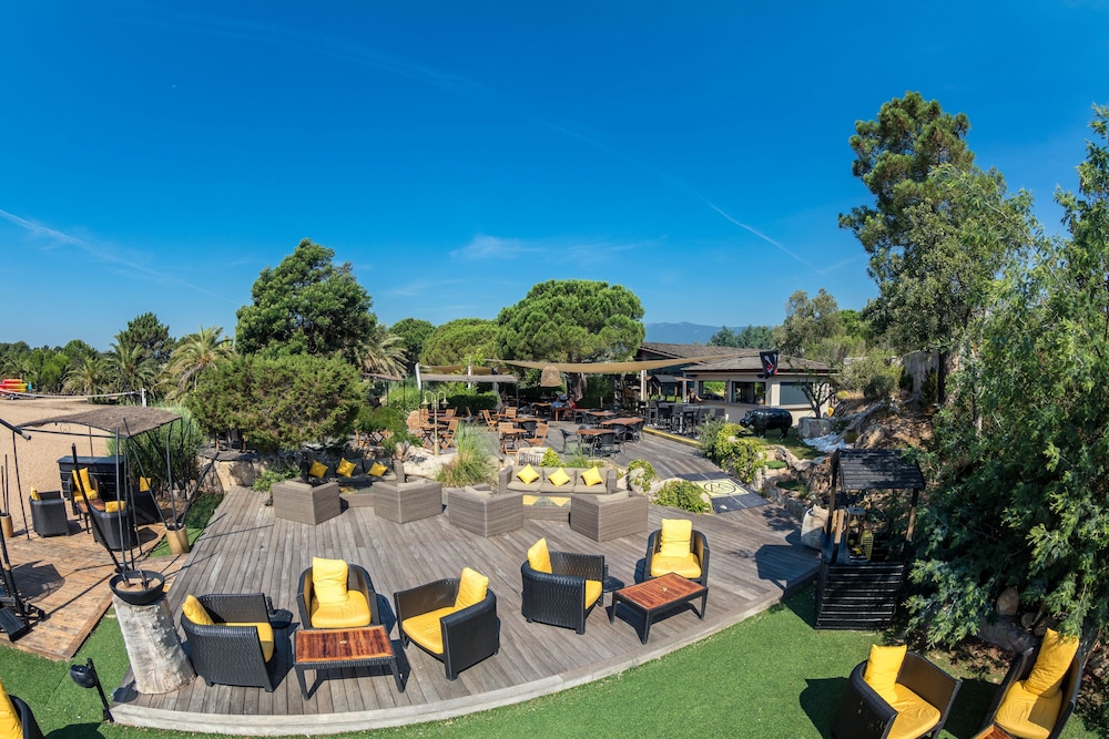 Marina Corsica Hotel 40/50