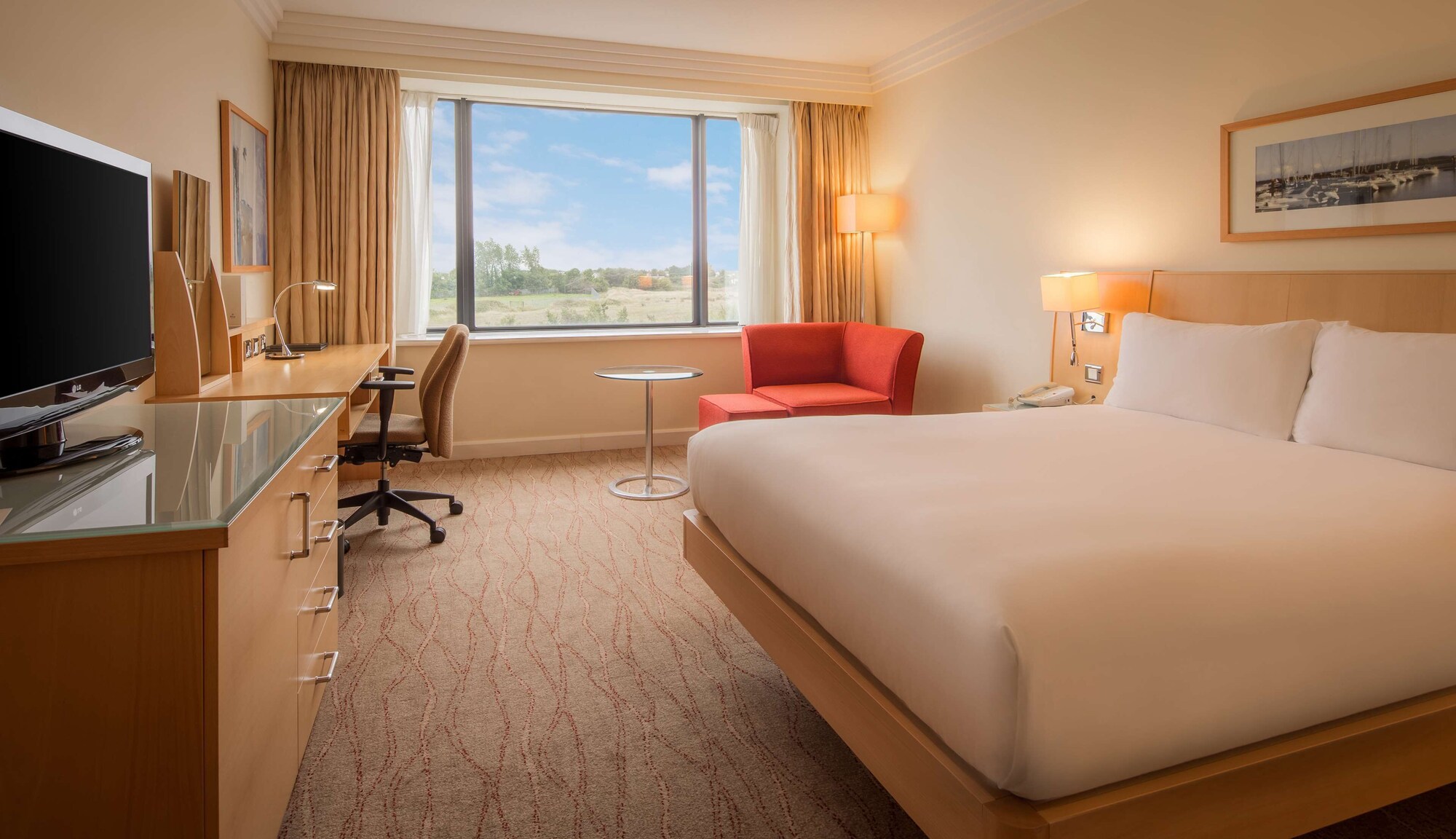 Deluxe, Double Bed, Bathtub