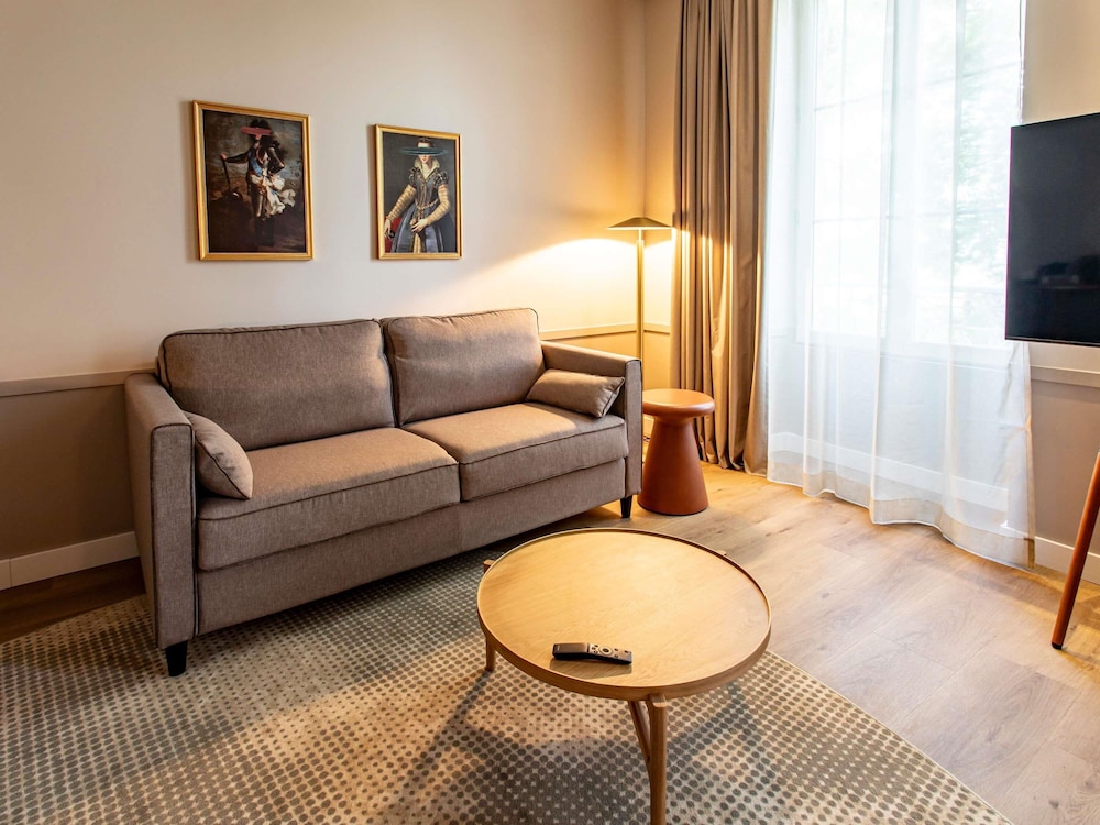 Mercure Angouleme Hotel de France 50/72