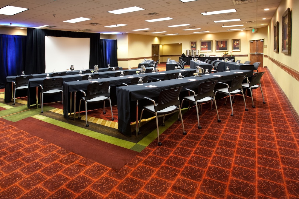 Crowne Plaza Denver Airport Convention Ctr, an Ihg Hotel 34/41