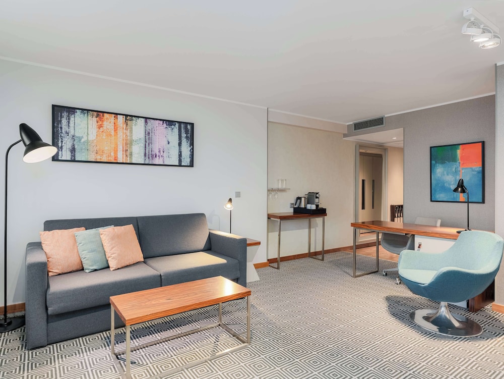 Radisson Blu Olumpia 54/74