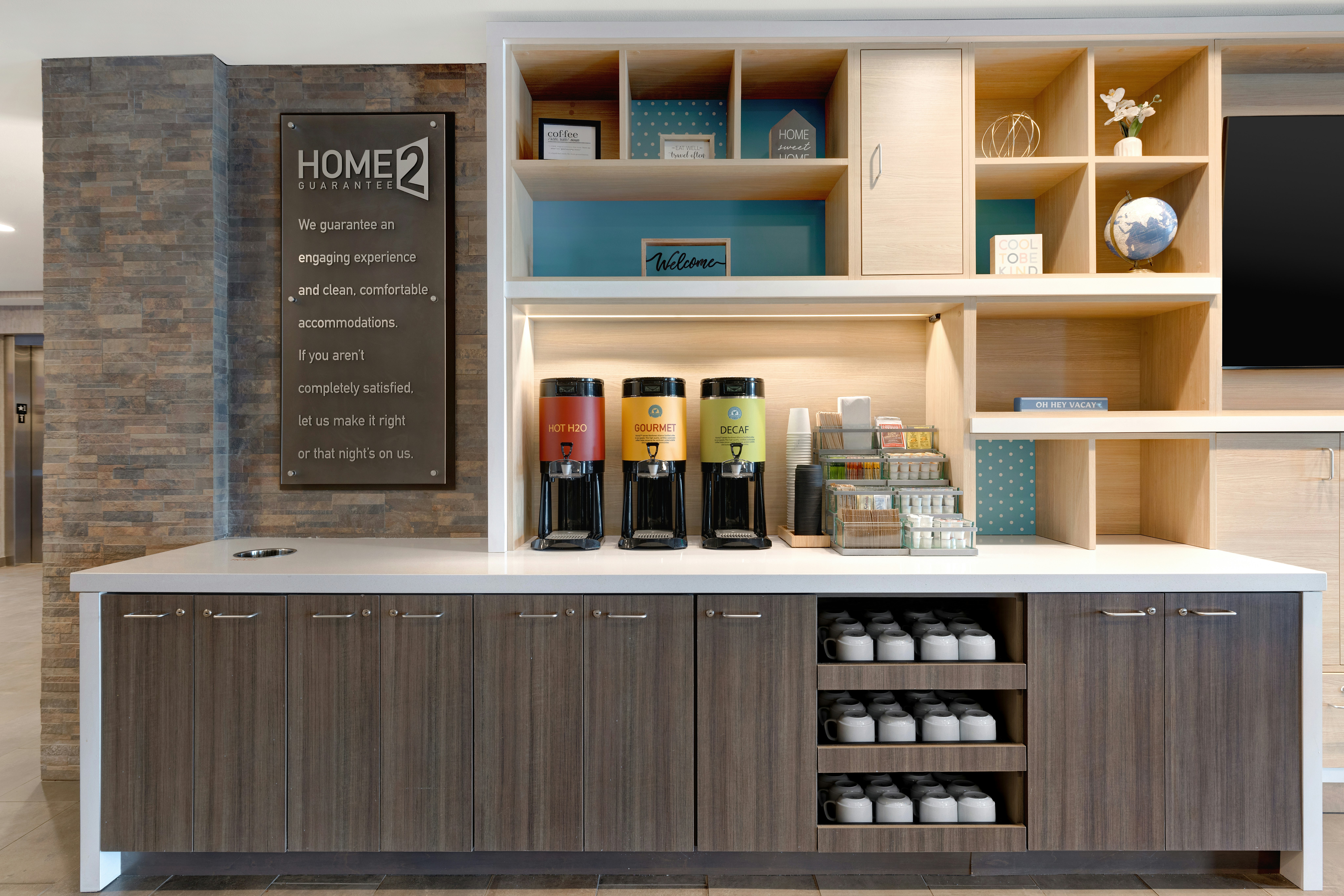 Home2 Suites by Hilton Las Vegas I-215 Curve 6/35