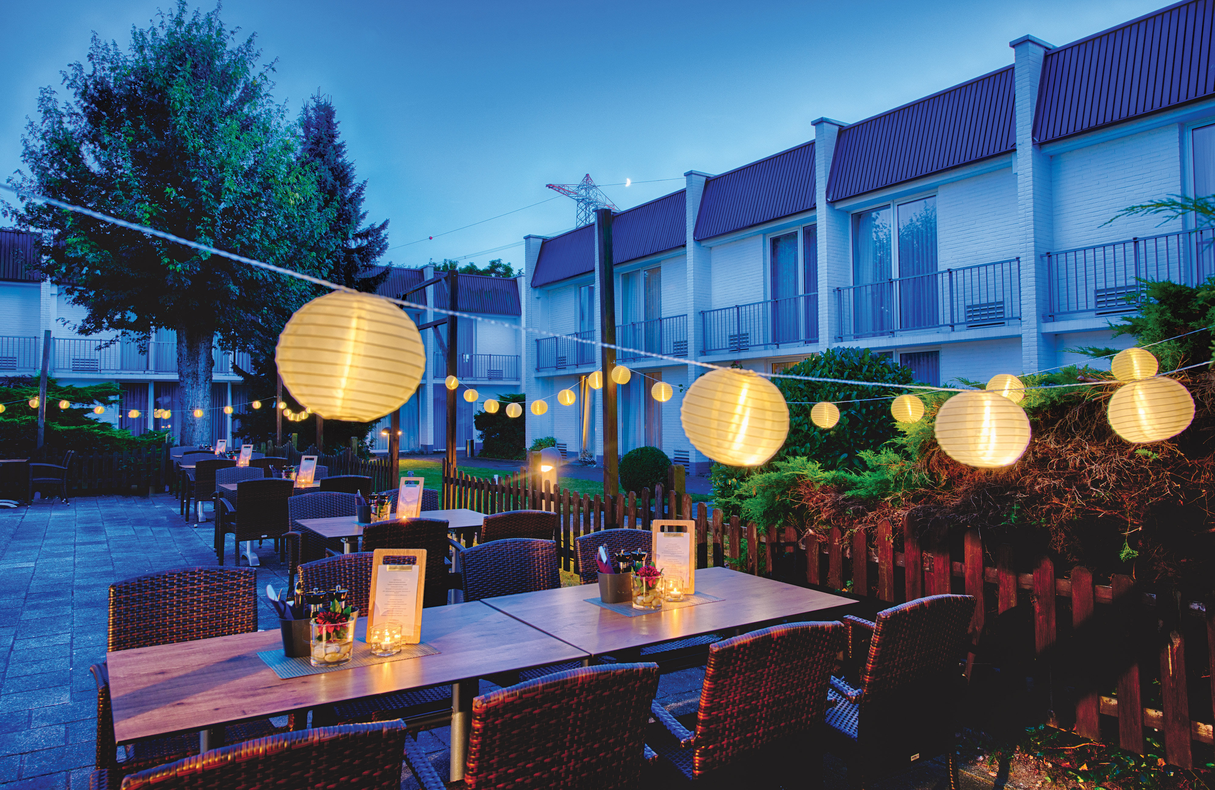Leonardo Hotel Dusseldorf Airport Ratingen 44/47