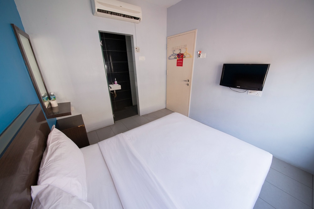 Golden Pearl Hotel 31/45