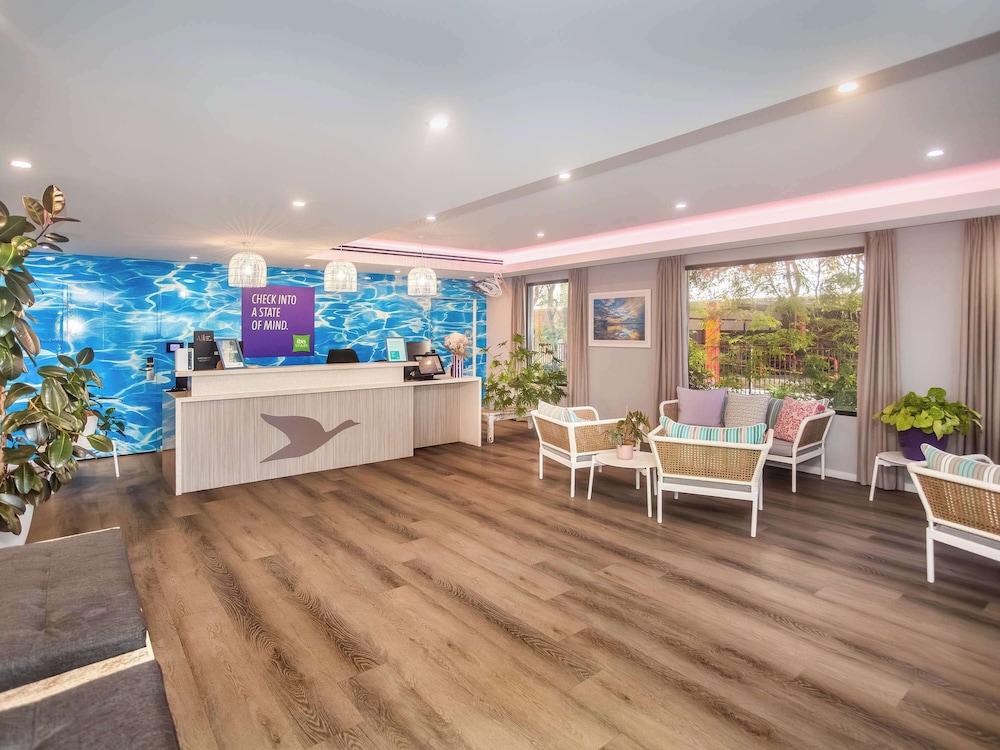 Ibis Styles The Entrance 11/50