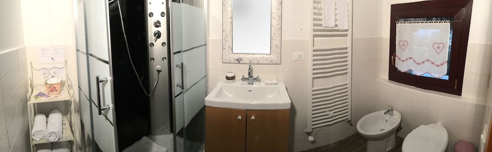 Villa ai Tigli 23/50