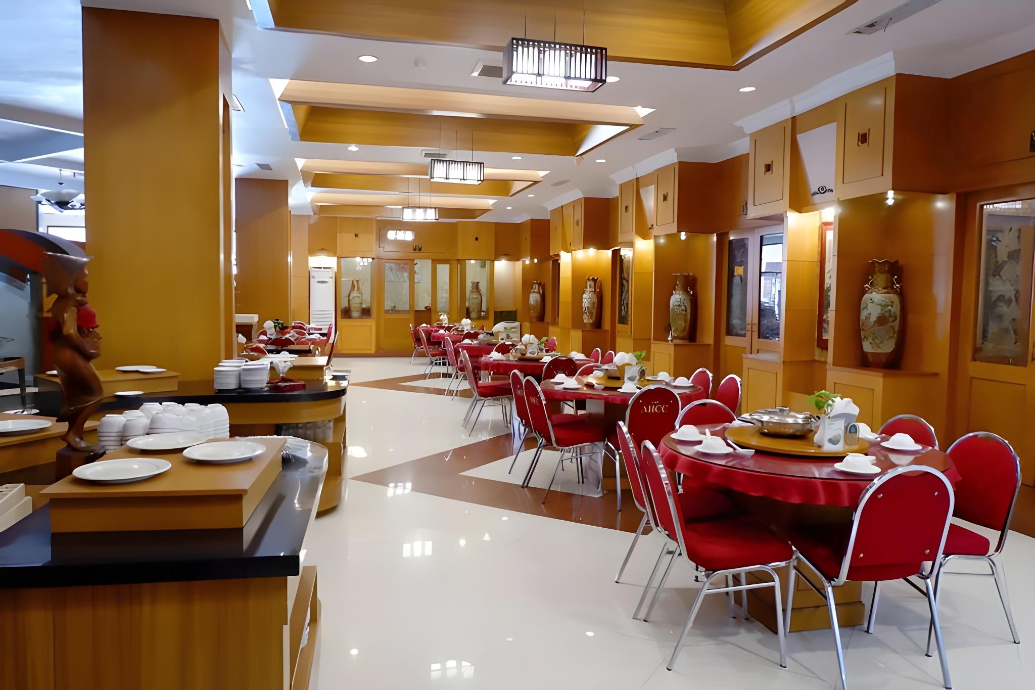 Abadi Hotel & Convention Center 29/50