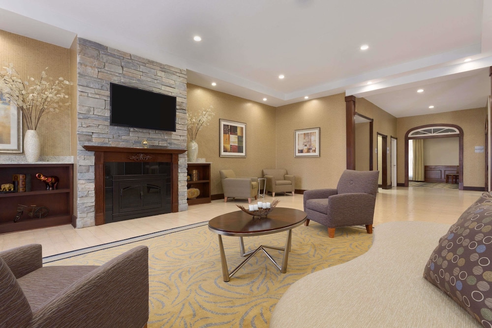 Wyndham Garden Grand Rapids Airport 37/58