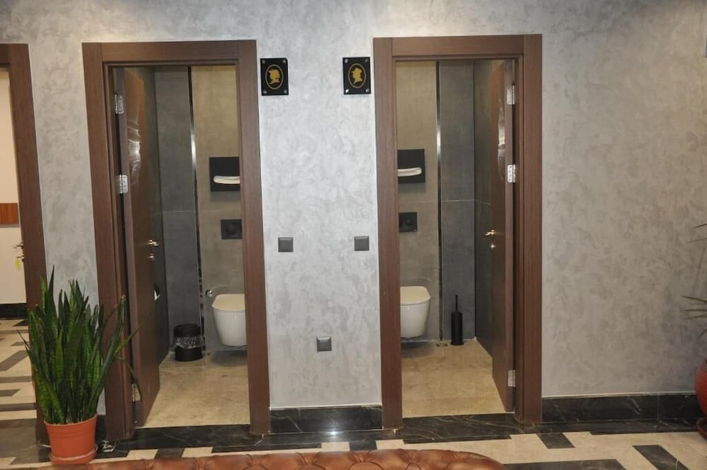 Golaz Suit Otel 7/43