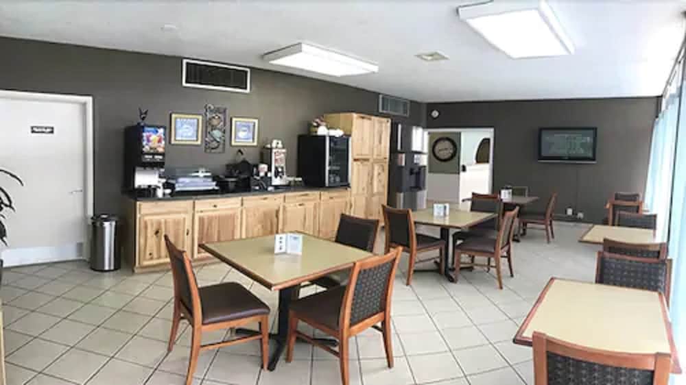 Wingfield Inn 39/46