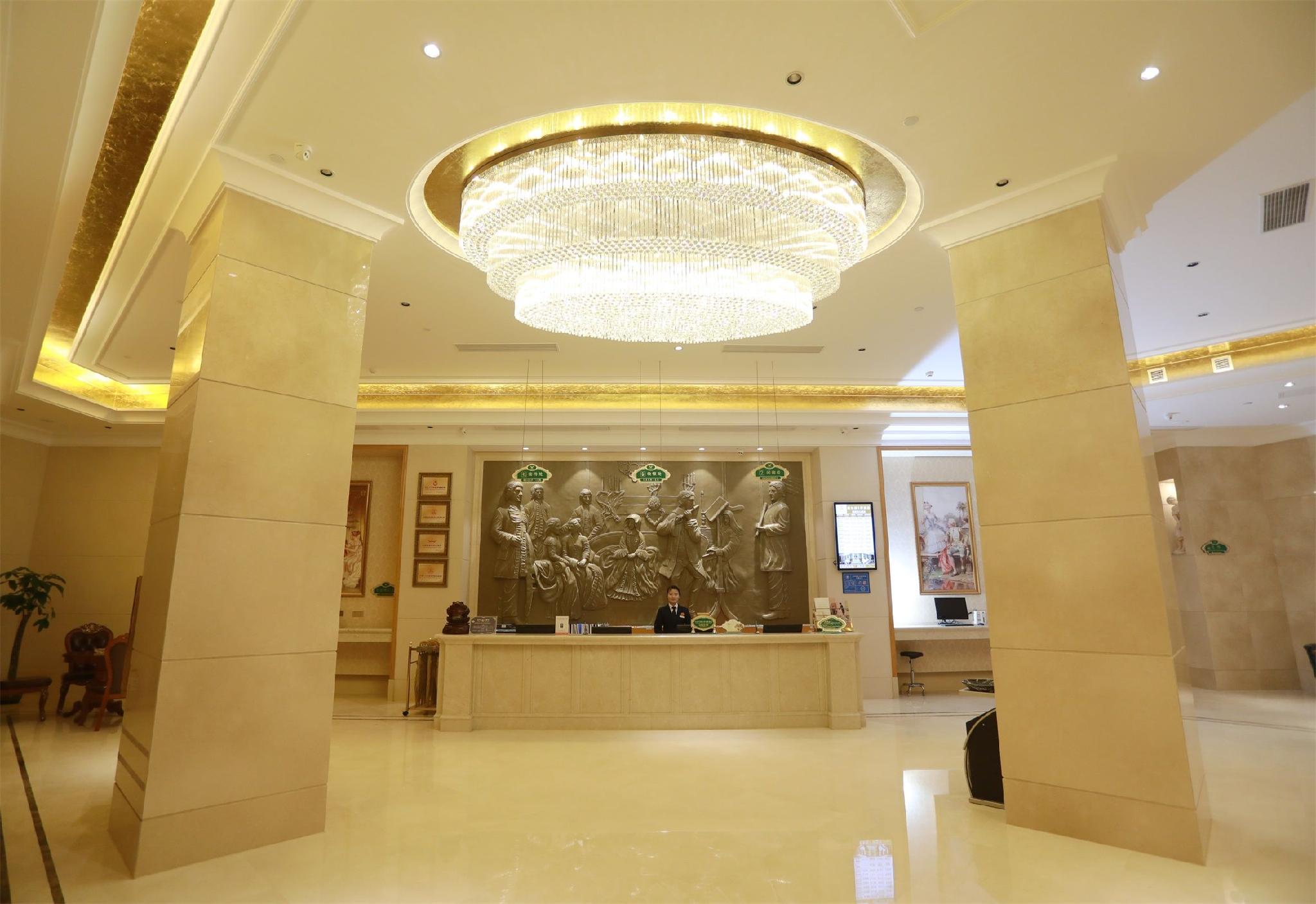 Vienna 3 Best Hotel (Nanchang Qingshan Lake) 13/32