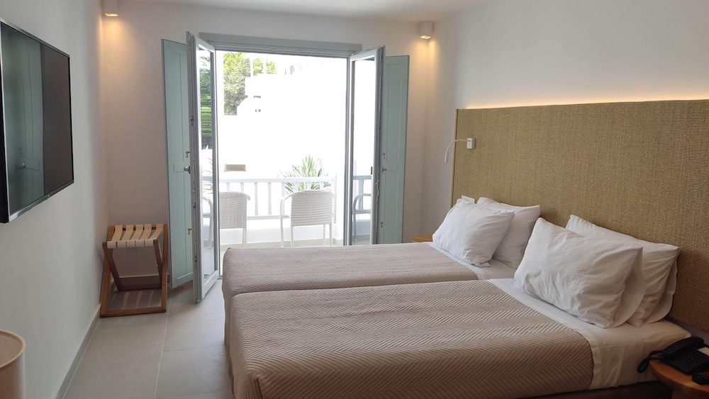 Superior, Double Bed, Island View