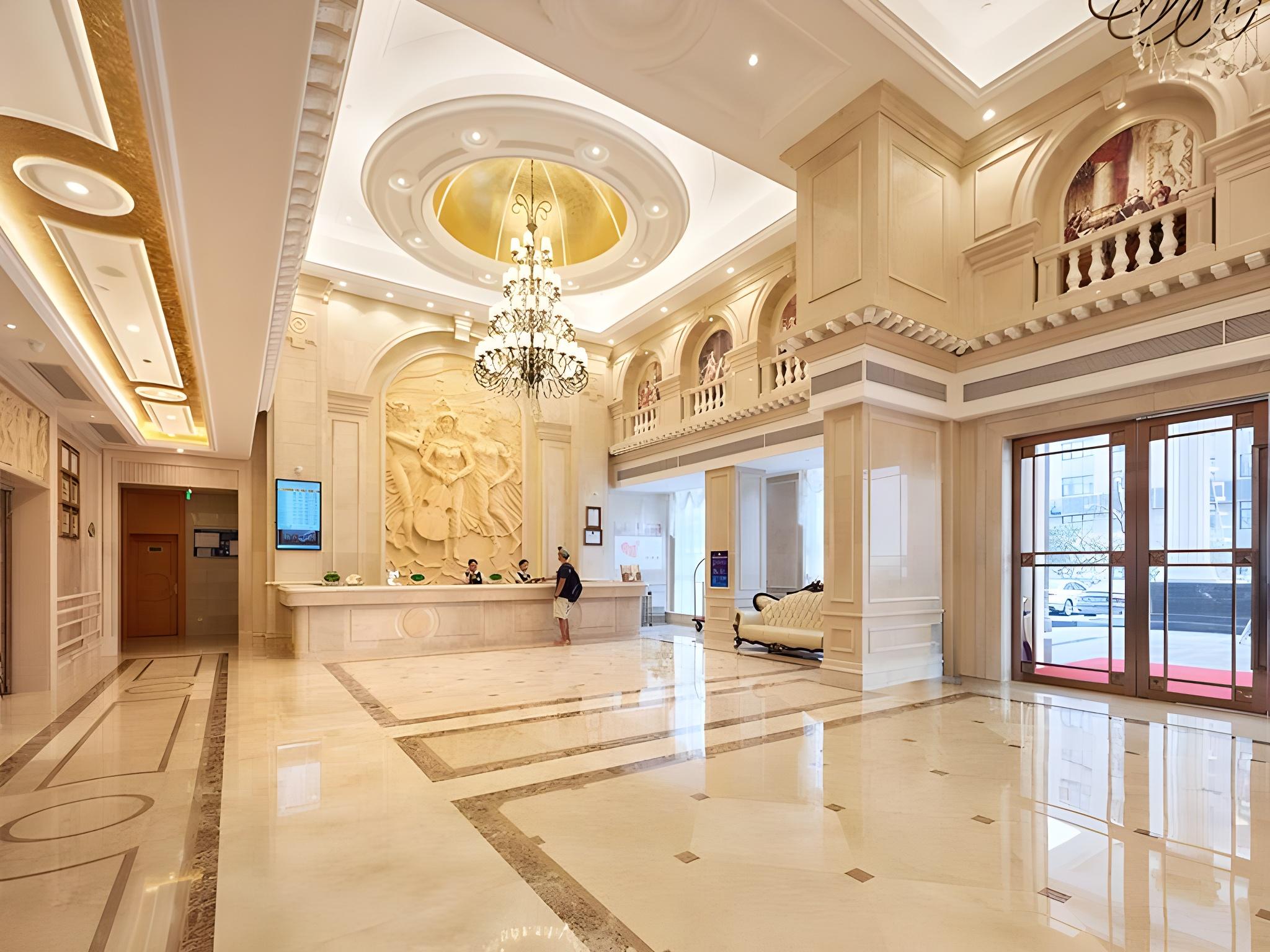 Vienna International Hotel (Hangzhou Xiaoshan Airport Yaqian) 8/34