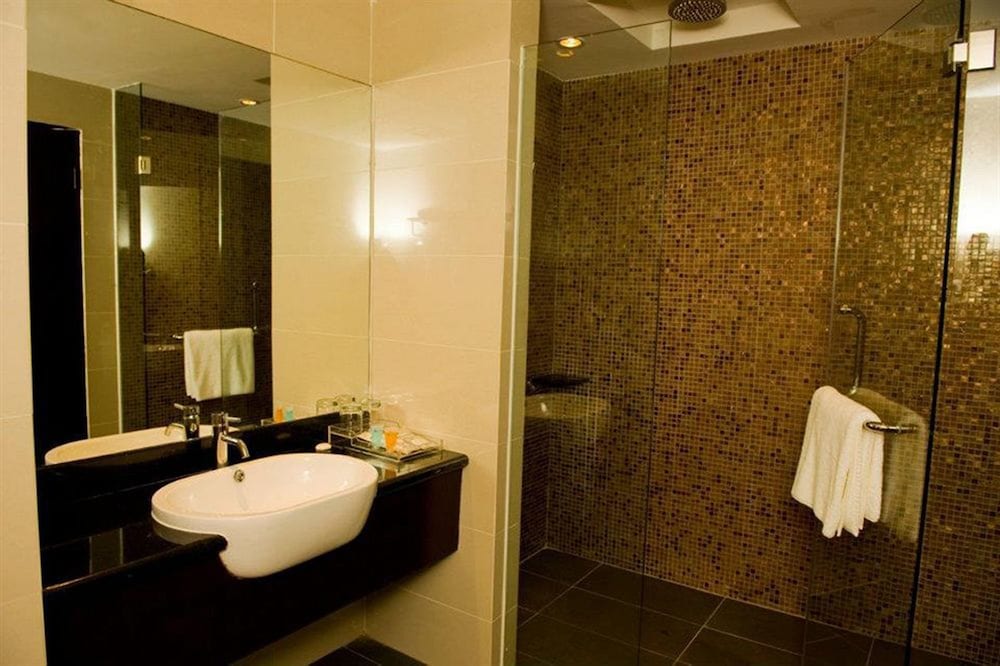 Hotel Sixty3 15/52