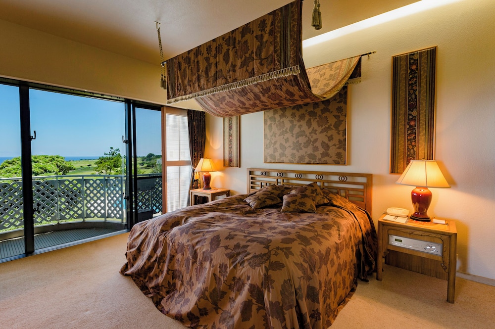 The Southern Links Resort Hotel 7/34