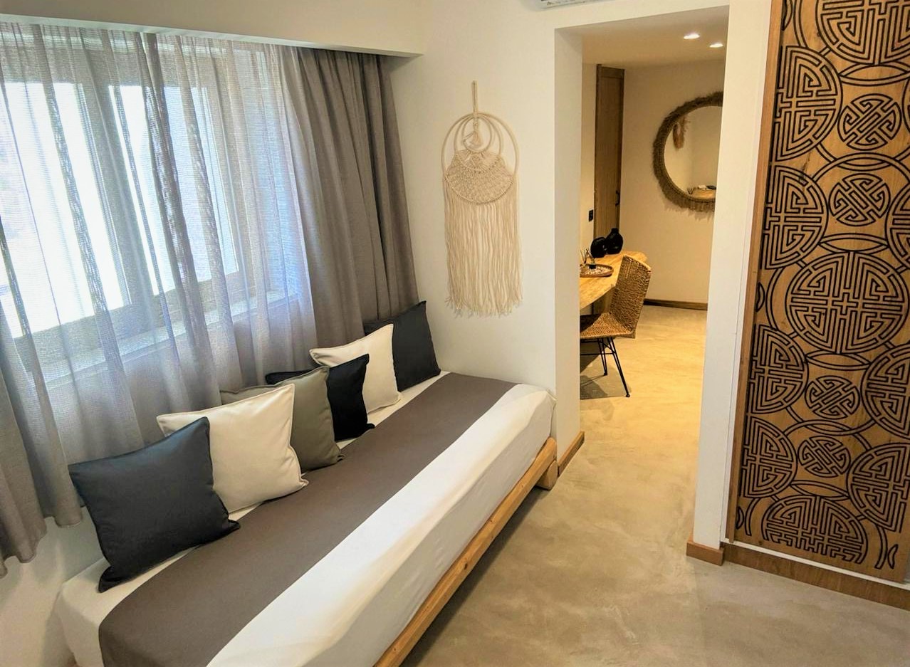 جناح جونيور، Helios Beach Hotel & Bungalows 3/3
