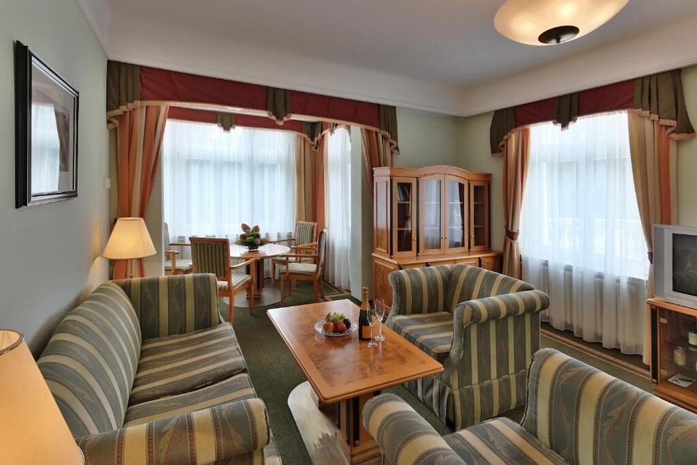 Parkhotel Golf 47/67
