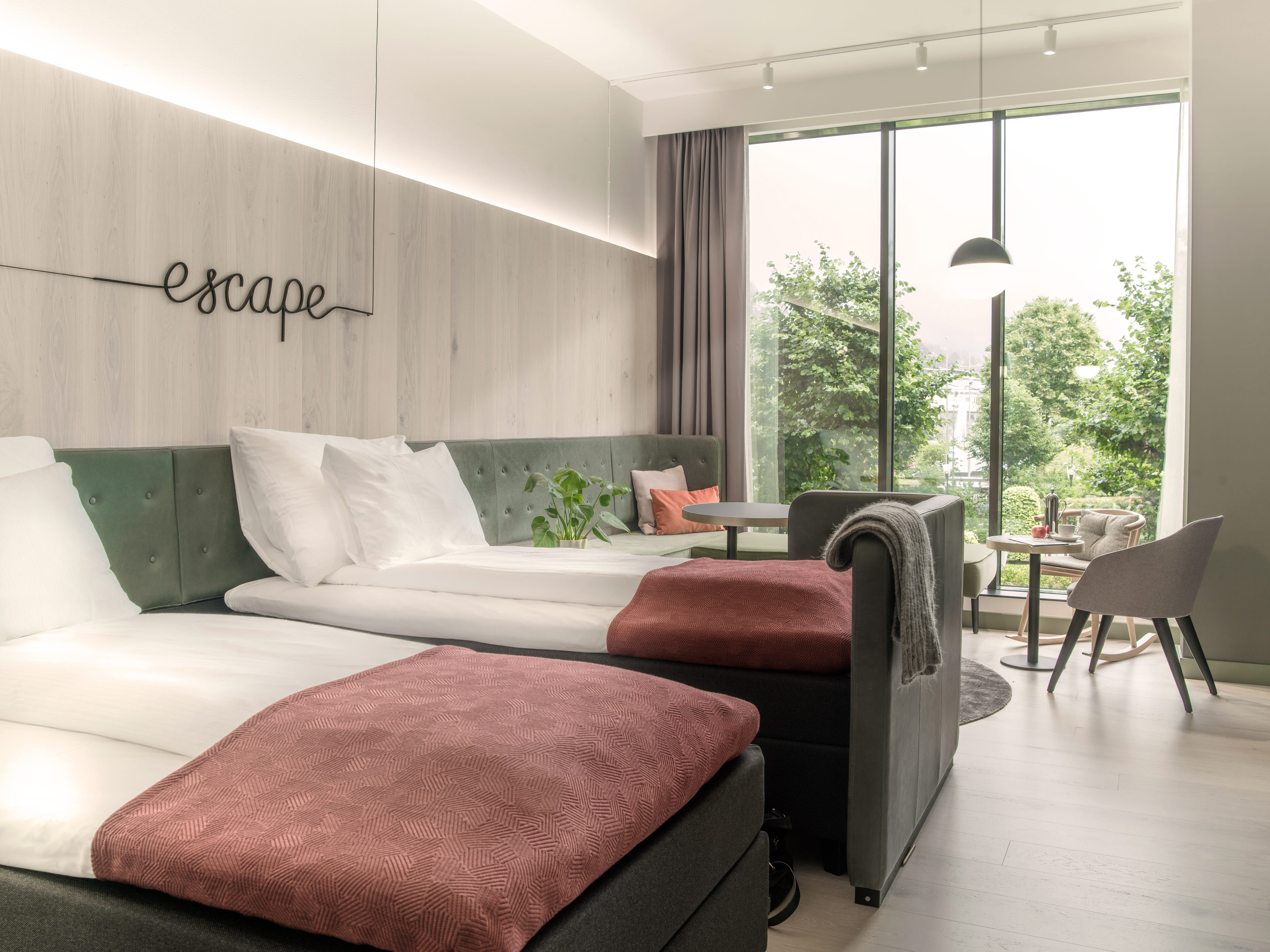 Superior, Twin Beds