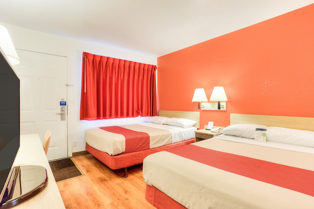 Motel6 Tigard, OR - Portland South - Lake Oswego 18/59