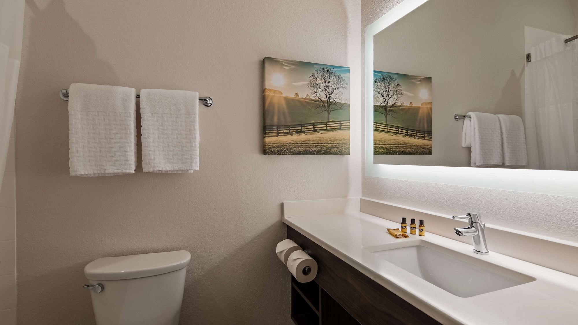 غرفة قياسية بسريرين كوين، Best Western Plus Elizabethtown Inn & Suites 7/7