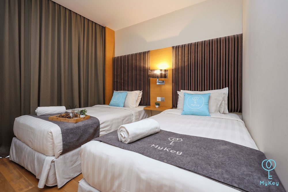 Sunday Hotel Subang Formerly Empire Hotel 23/67