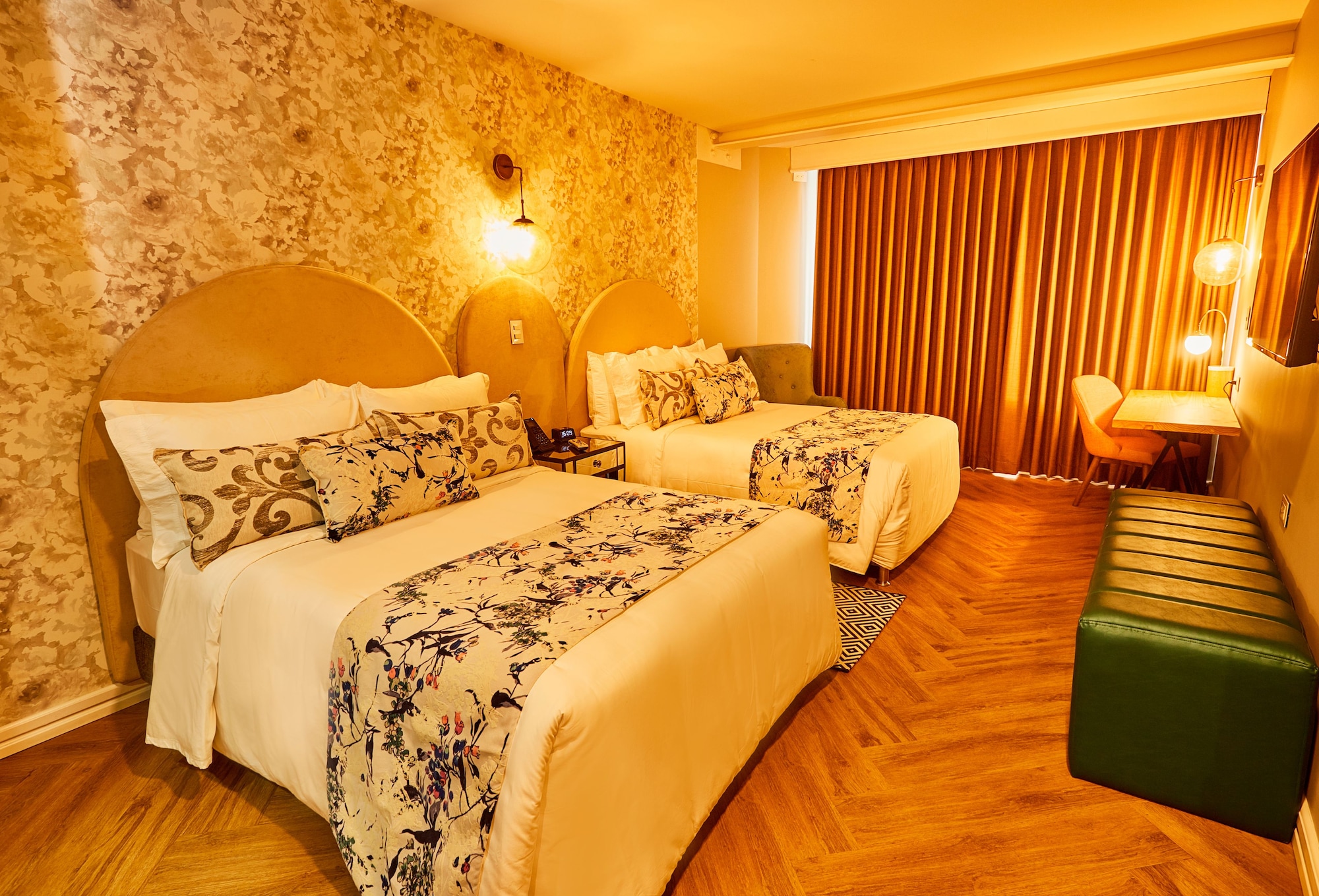 2 Double Beds, Premium Room
